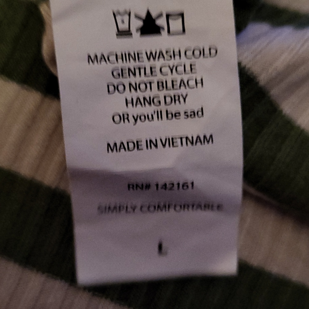 Lularoe - Picture 3 of 4